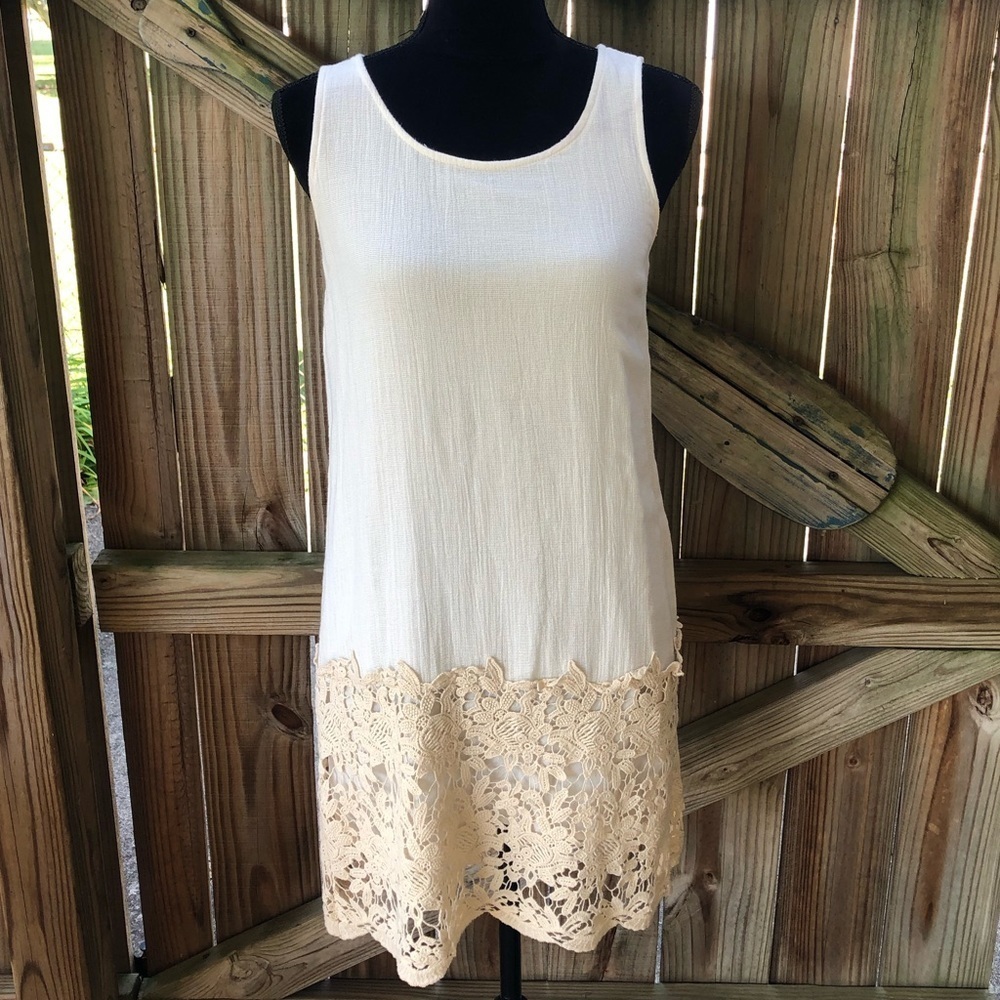Pants Store Boho Chic Ivory Sleeveless Cotton Shift Dress Crochet Lace Bottom M
